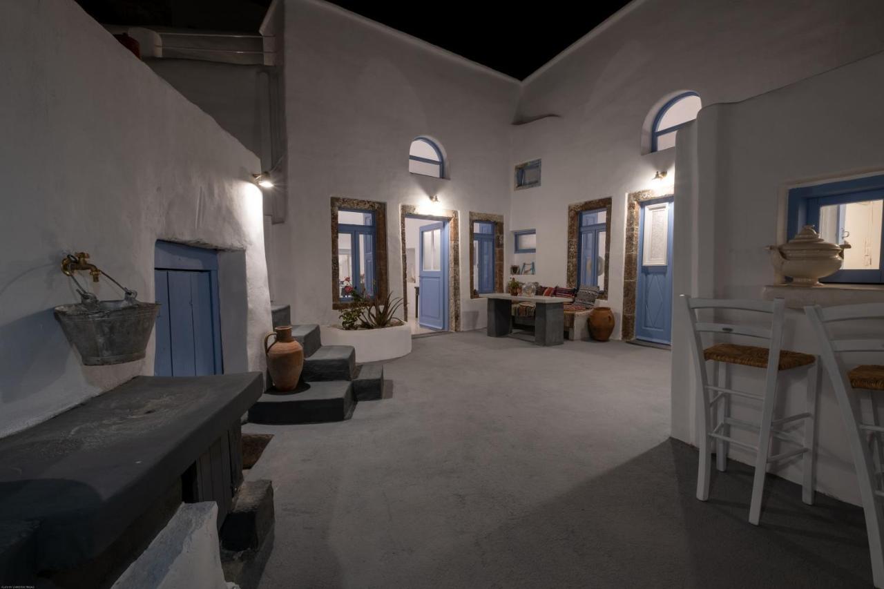 Labyrinth Traditional Villa *